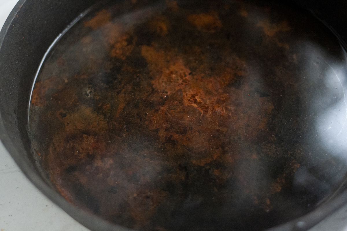 How to Get Rust off of a Cast Iron Skillet